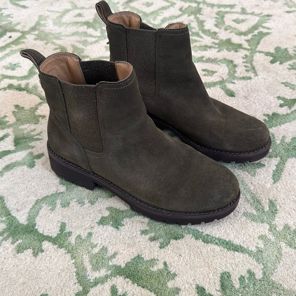 Crown Vintage Karina Chelsea Boot size 9.5 - Picture 4 of 8